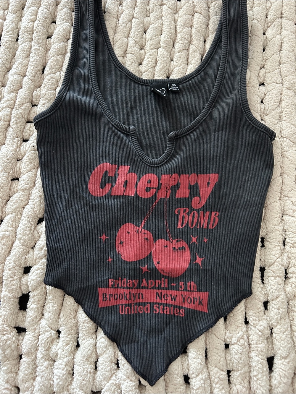 Windsor Black Ribbed Cherry Graphic Point-Hem Tank- NEVER WORN
